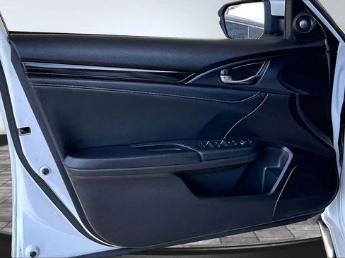Used 2020 Honda Civic Sport Touring image 17