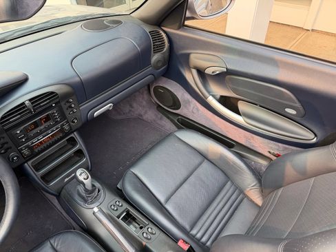 Used 2003 Porsche Boxster S RWD image 7