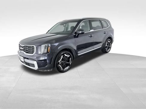 Certified 2025 Kia Telluride S AWD/4WD image 5