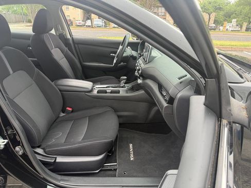 Used 2021 Nissan Sentra SV FWD image 13