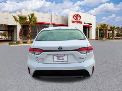 Certified 2024 Toyota Corolla LE image 6