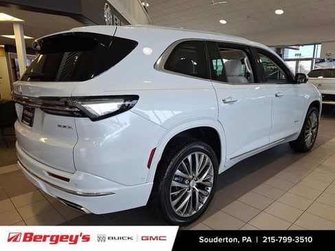 New 2026 Buick Enclave Avenir w/ Super Cruise Package image 4