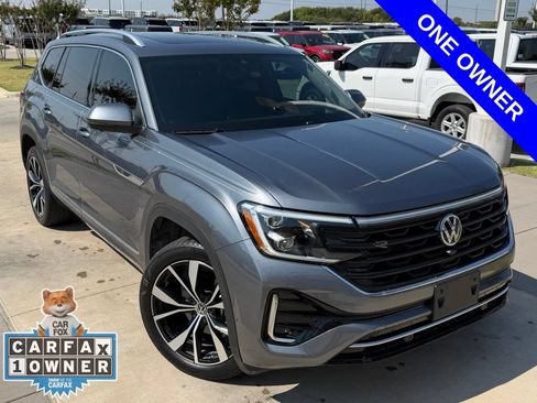 Used 2024 Volkswagen Atlas SEL Premium R-Line AWD/4WD image 4