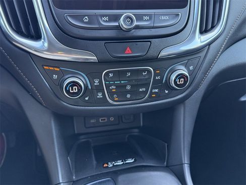 Used 2019 Chevrolet Equinox Premier image 27