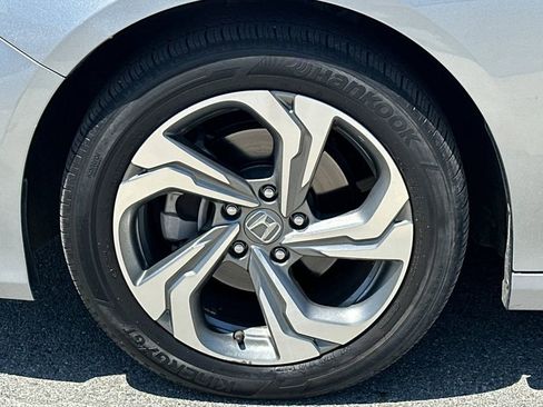 Used 2019 Honda Accord EX-L image 24
