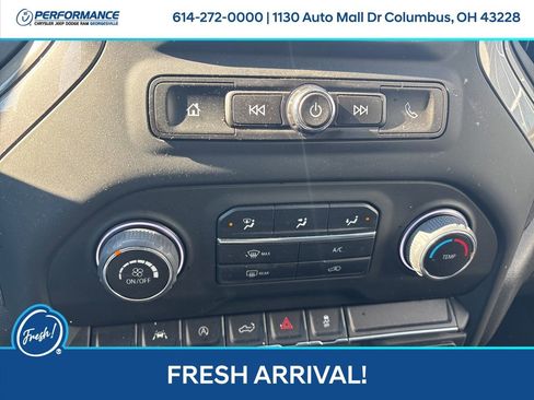 Used 2023 Chevrolet Silverado 1500 Custom image 25