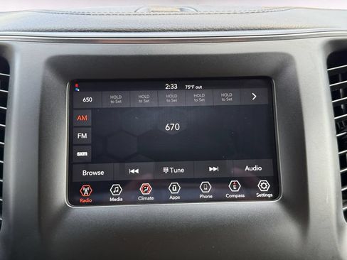 Used 2020 Jeep Cherokee Latitude AWD/4WD image 14