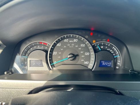 Used 2012 Toyota Camry LE image 11