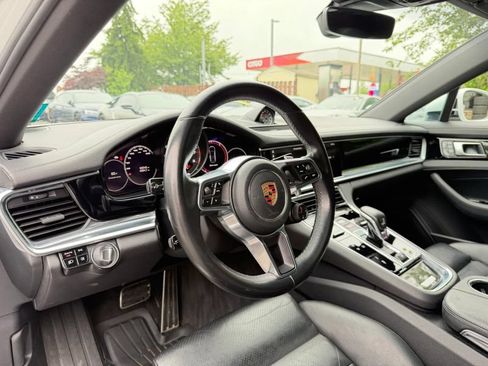 Used 2018 Porsche Panamera 4S w/ Premium Package AWD/4WD image 14