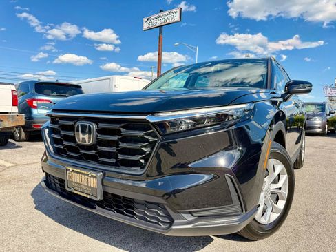 Used 2025 Honda CR-V LX image 4