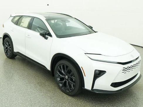 New 2026 Toyota Crown Signia AWD/4WD image 13