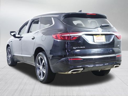 Used 2020 Buick Enclave Essence image 5