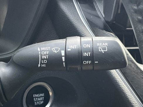 Used 2023 Toyota Corolla Cross LE image 36