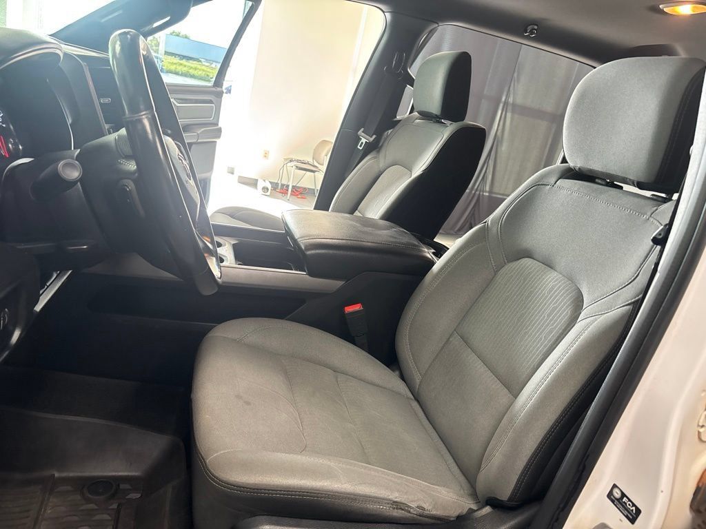 Used 2022 RAM 1500 Big Horn AWD/4WD image 26