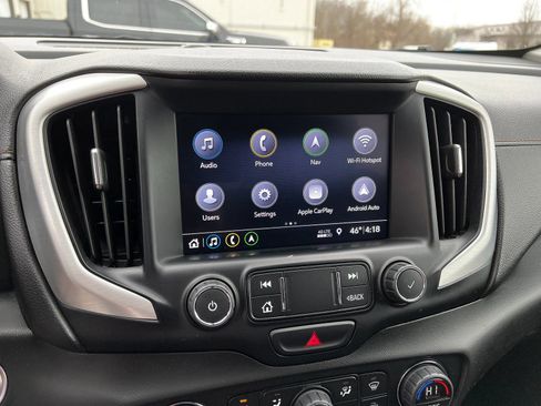 Used 2019 GMC Terrain SLT w/ Preferred Package image 15