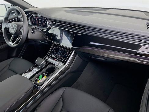 New 2026 Audi Q8 Premium Plus image 26