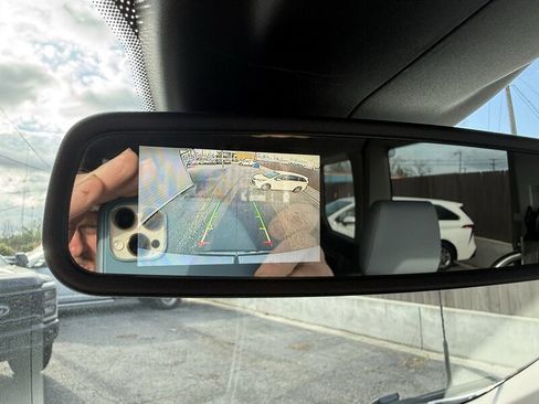 Used 2018 Ford Transit 150 XL image 54