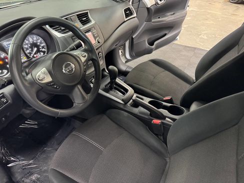 Used 2018 Nissan Sentra S image 29