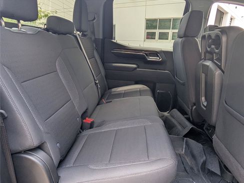 Used 2024 Chevrolet Silverado 1500 LT RWD image 12