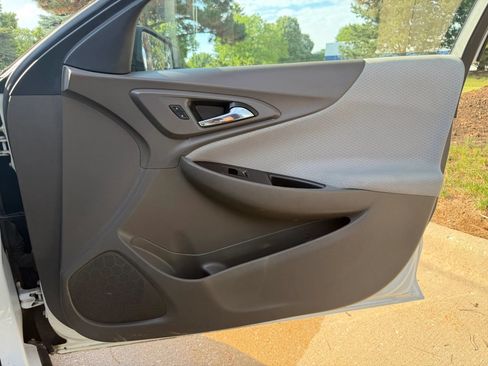 Used 2016 Chevrolet Malibu LS FWD image 23