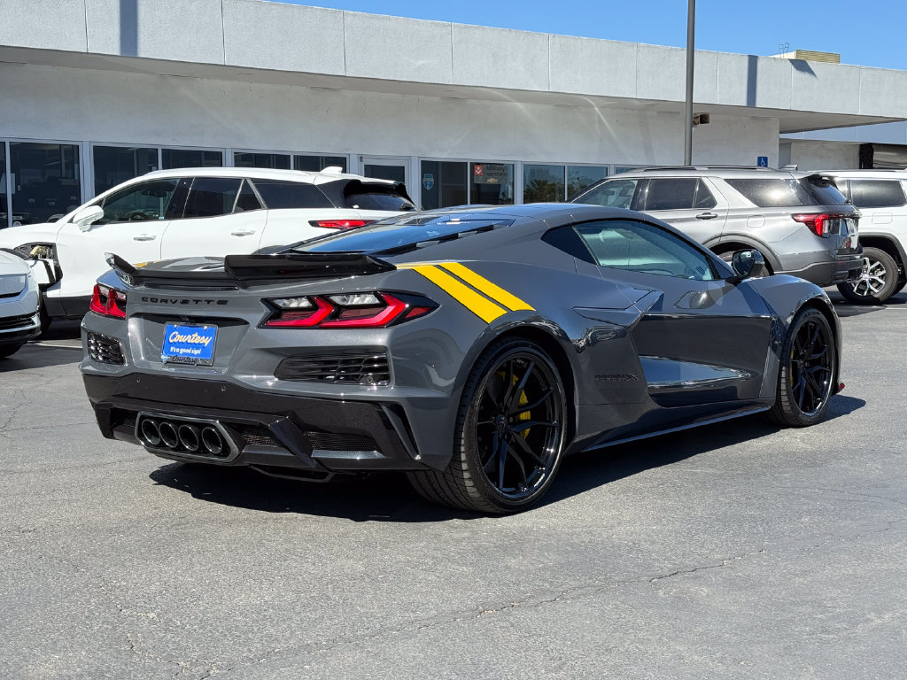 New 2027 Chevrolet Corvette Grand Sport X w/ Stealth Interior Trim Package AWD/4WD image 7