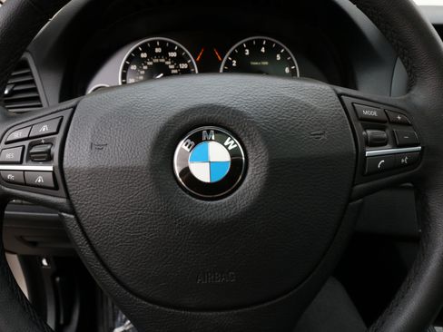Used 2014 BMW 535i xDrive Sedan image 33