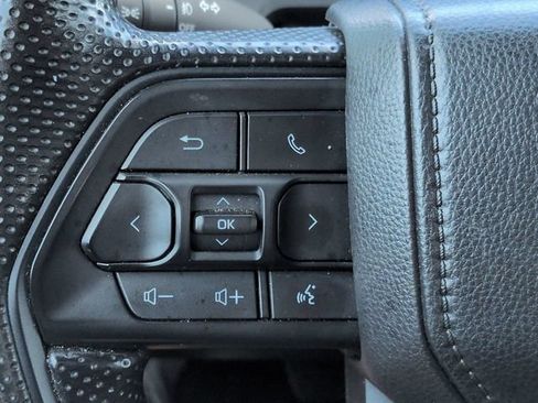 Used 2024 Toyota Tacoma SR5 AWD/4WD image 23