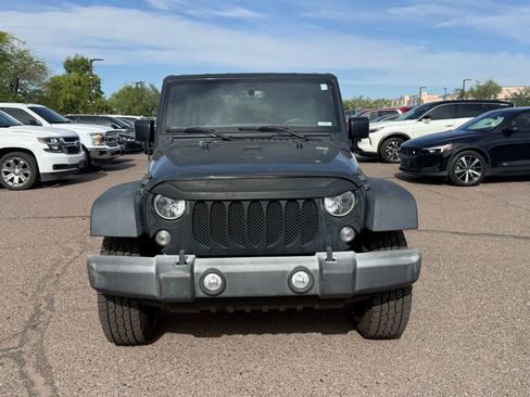 Used 2017 Jeep Wrangler Unlimited Sport w/ Quick Order Package 24S AWD/4WD image 2