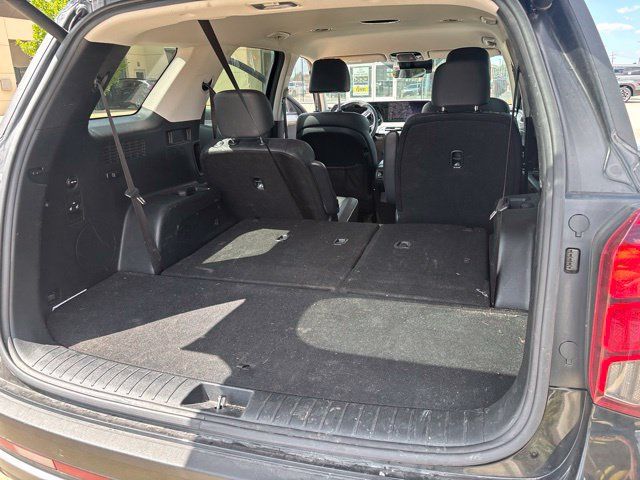 Used 2024 Hyundai Palisade SEL FWD image 15