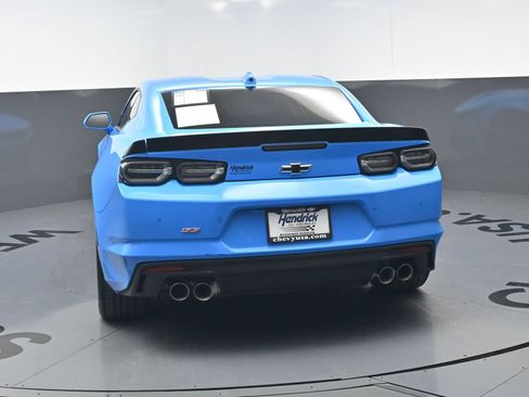 Used 2023 Chevrolet Camaro SS RWD image 8