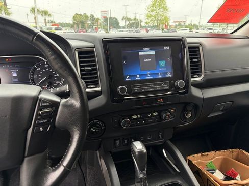 Used 2023 Nissan Frontier SV w/ SV Convenience Package AWD/4WD image 21