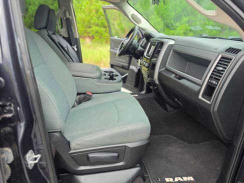Used 2015 RAM 1500 Tradesman w/ Popular Equipment Group AWD/4WD image 4