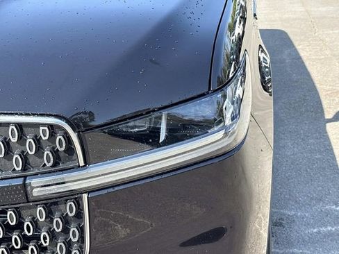 New 2026 Lincoln Navigator L Reserve AWD/4WD image 10