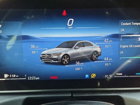 Used 2023 Mercedes-Benz C 300 Sedan image 11
