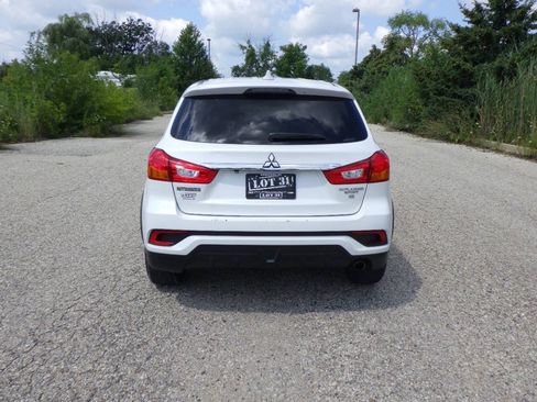 Used 2019 Mitsubishi Outlander Sport ES AWD/4WD image 8