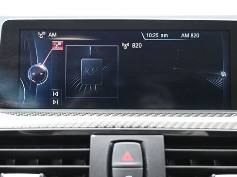 Used 2015 BMW M4 Convertible image 20