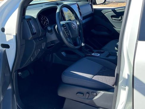 New 2026 Nissan Frontier SV w/ Tow Package AWD/4WD image 11