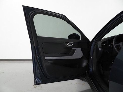 Used 2022 Polestar Polestar 2 w/ Pilot Package w/ Performance Package image 50