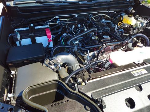 Used 2025 Toyota Tacoma SR5 image 22