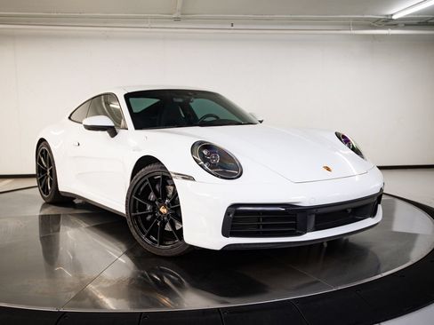 Certified 2023 Porsche 911 Carrera RWD image 9