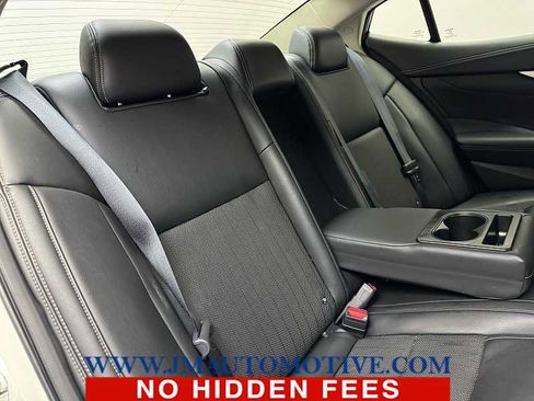 Used 2019 Nissan Maxima 3.5 SL w/ Floor Mat Group image 18