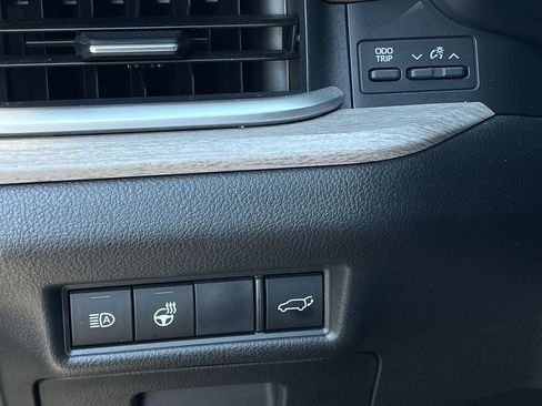 Used 2026 Toyota Grand Highlander AWD image 20