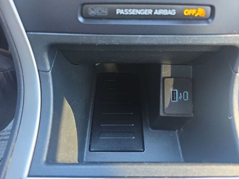 Certified 2024 Ford Edge ST-Line image 32