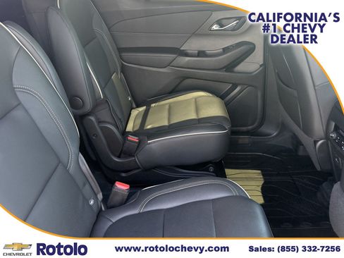 Used 2022 Chevrolet Traverse Premier w/ Redline Edition AWD/4WD image 10