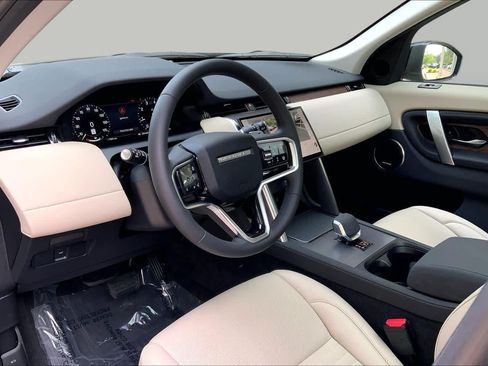 Used 2025 Land Rover Discovery Sport S AWD/4WD image 17