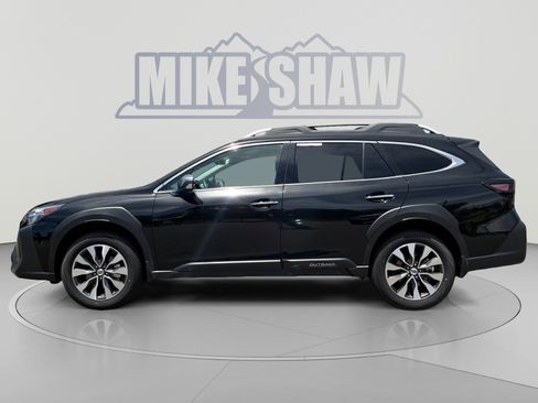 Used 2025 Subaru Outback Touring w/ Popular Package #2 AWD/4WD image 2