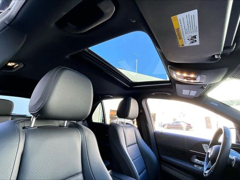 Used 2025 Mercedes-Benz GLE 350 4MATIC image 12