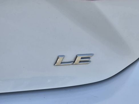 Used 2025 Toyota Camry LE FWD image 16