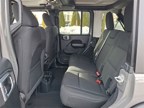 Used 2020 Jeep Wrangler Unlimited Sport S image 10