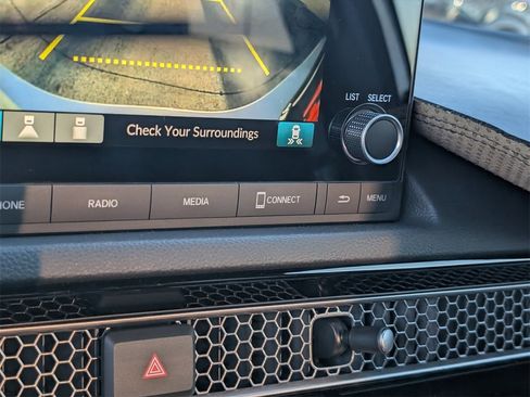 Used 2025 Honda Civic Sport image 16